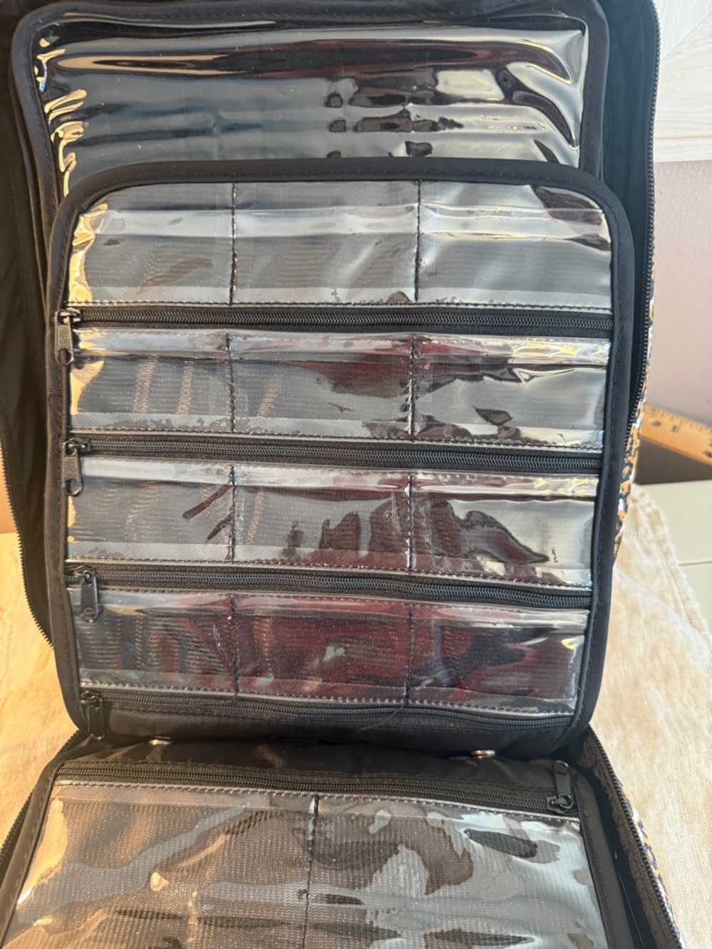 New Preserve Leopard print  Jewelry Tote. Travel Bag - Picture 10 of 15